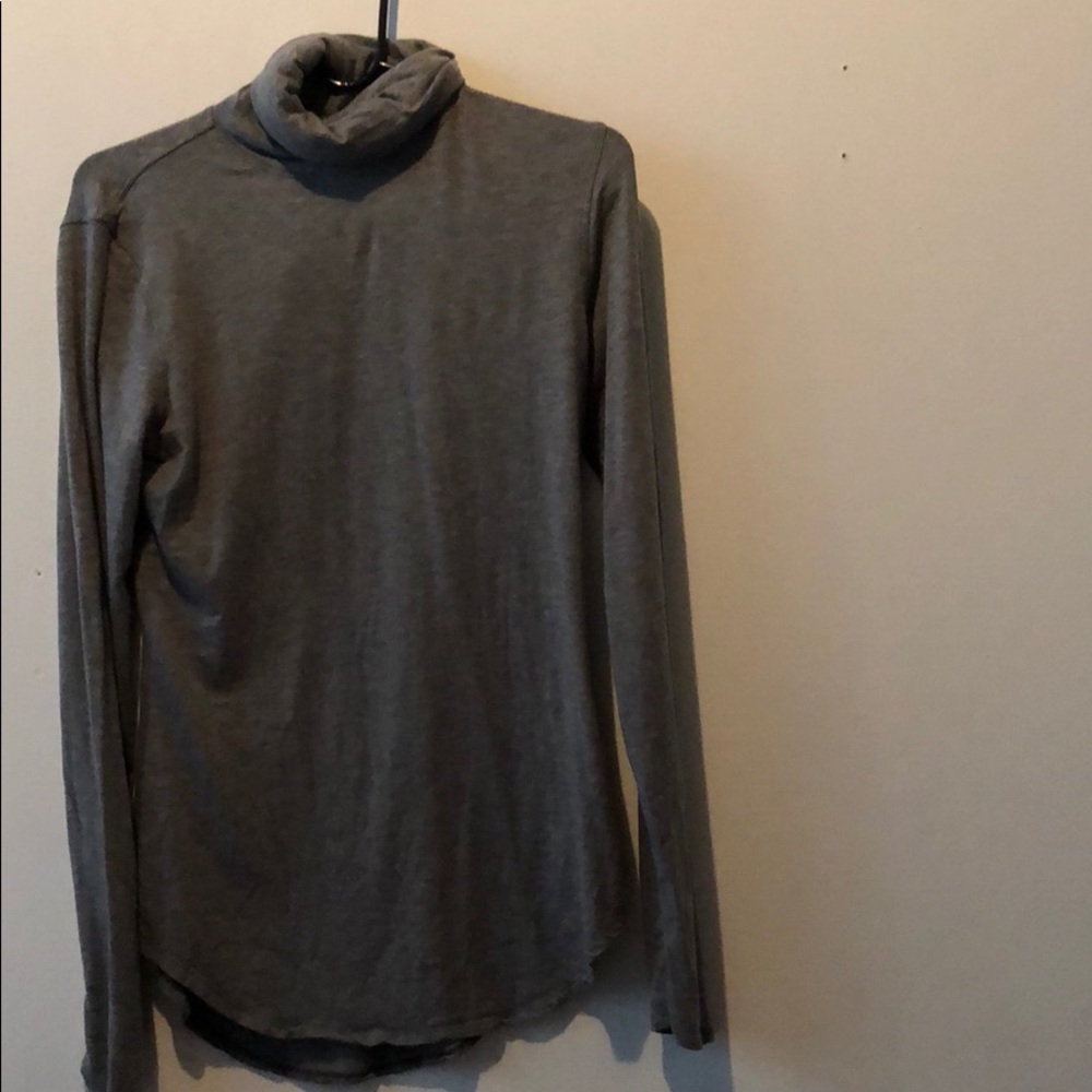 Kit + Ace Grey Turtleneck